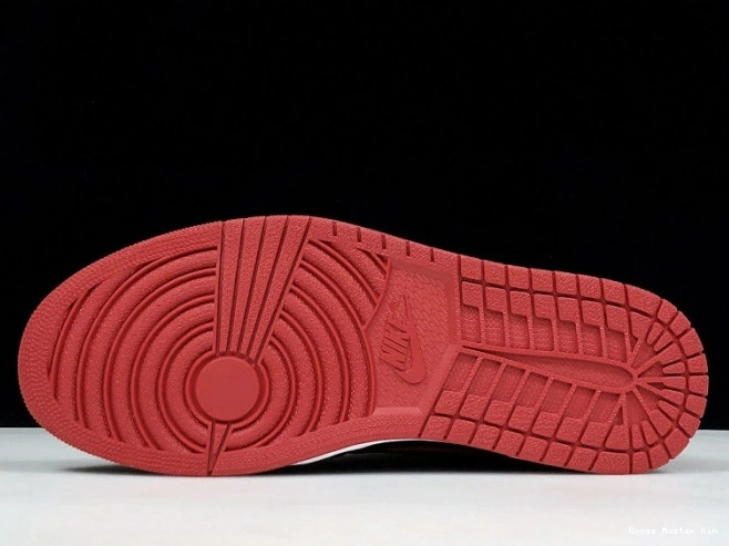 Banned Jordan 555088-001 OG Air Retro High 1 0807